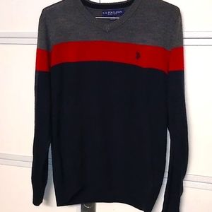U.S. Polo Assn., Men's sweater, medium